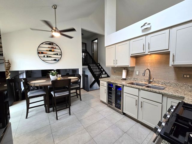 22709 Jamie Court, Richton Park, IL 60471