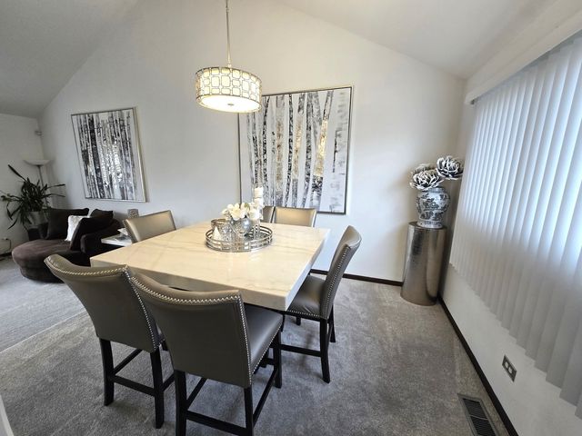 22709 Jamie Court, Richton Park, IL 60471