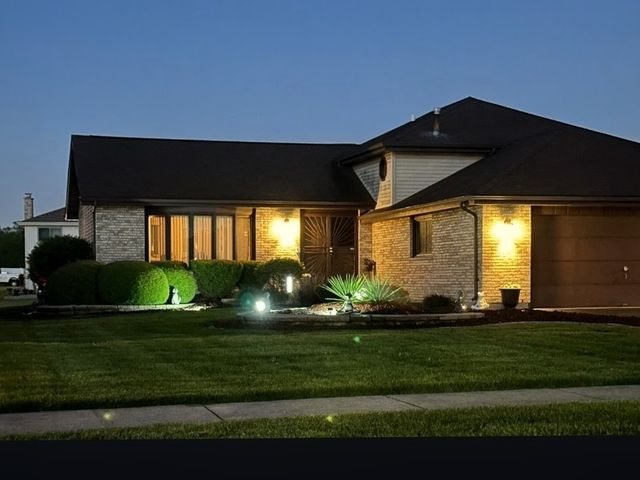 22709 Jamie Court, Richton Park, IL 60471