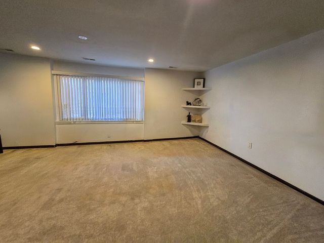 22709 Jamie Court, Richton Park, IL 60471