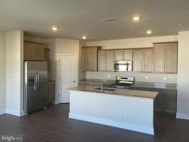 10188 SHENANDOAH LN, White Plains, MD 20695