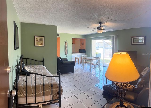 4215 E BAY DRIVE 1702A, Clearwater, FL 33764