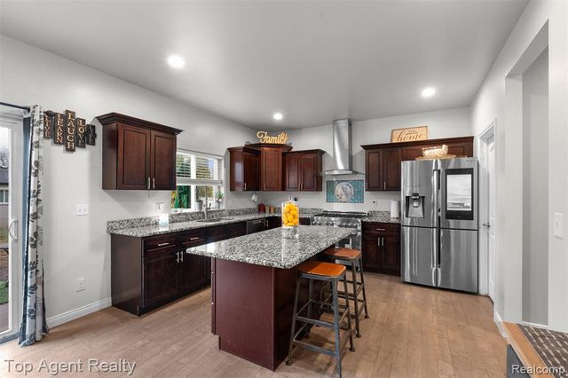 36738 Vine Drive, Sterling Heights, MI 48312
