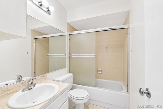 4875 Cole 61, San Diego, CA 92117