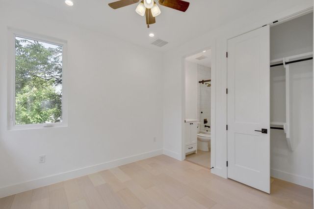 1503 Newton ST B, Austin, TX 78704