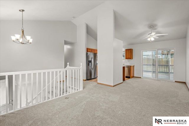 16530 Burdette Street, Omaha, NE 68116