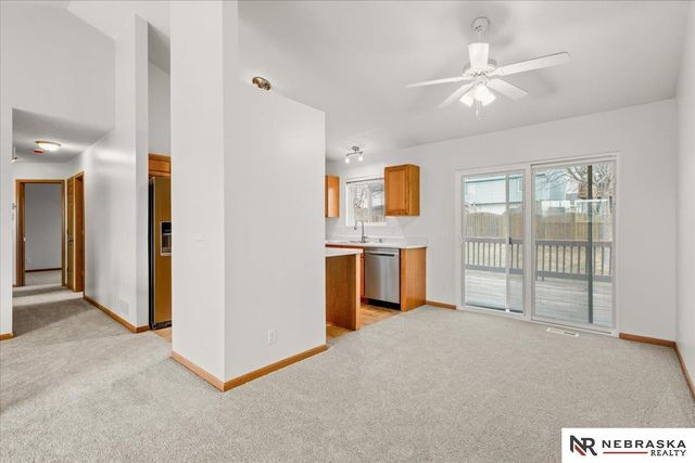 16530 Burdette Street, Omaha, NE 68116