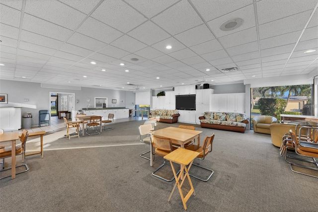 19 WHISPERING SANDS DRIVE 106, Sarasota, FL 34242