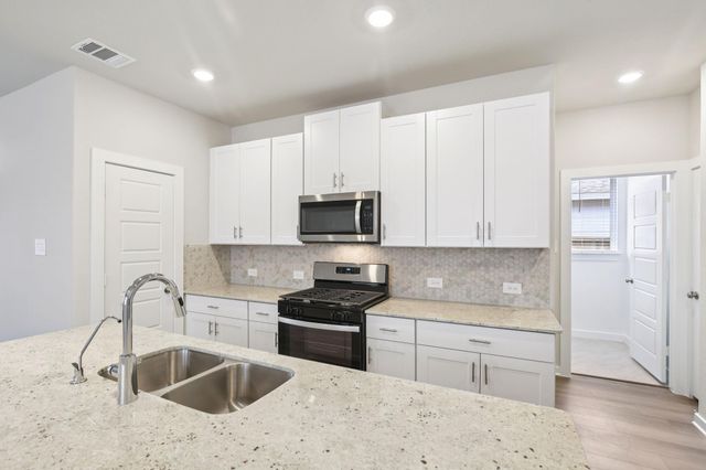5525 Madden Lane, Houston, TX 77048