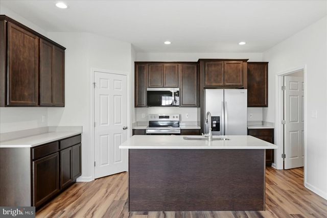 102 BROCKHAM CT, Winchester, VA 22602