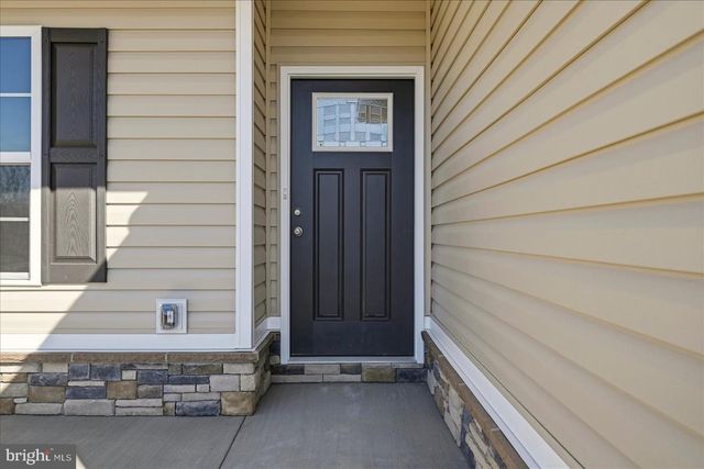 102 BROCKHAM CT, Winchester, VA 22602