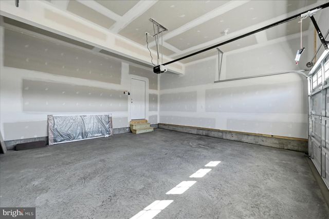 102 BROCKHAM CT, Winchester, VA 22602