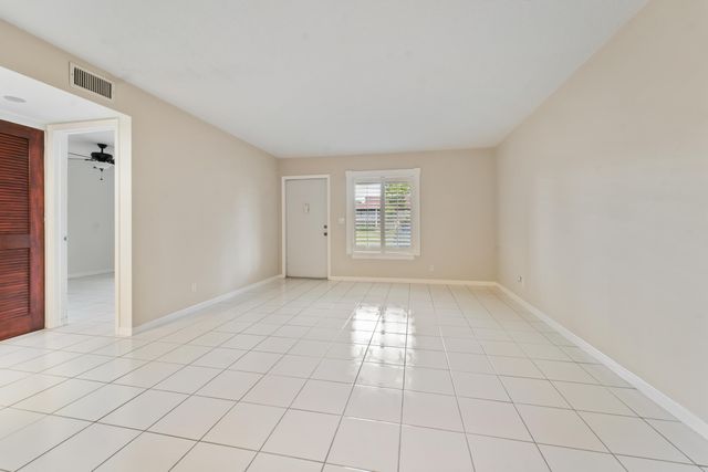 6341 Chasewood Drive D, Jupiter, FL 33458