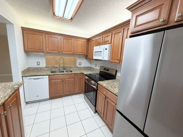 6341 Chasewood Drive D, Jupiter, FL 33458