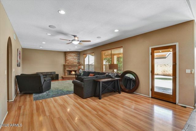 5639 E Kings Avenue, Scottsdale, AZ 85254