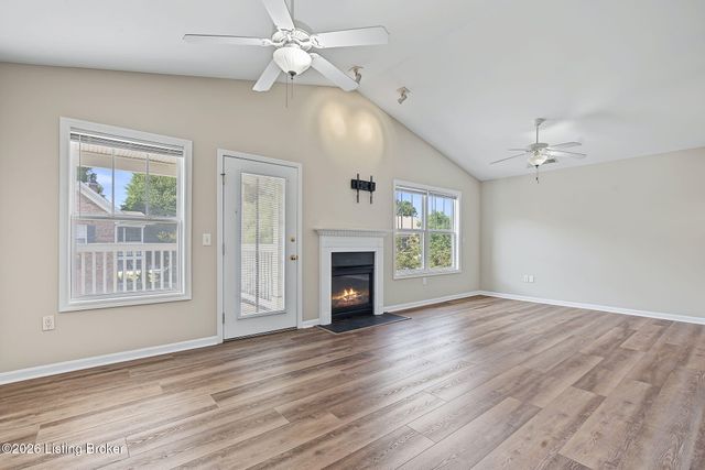 6517 Brook Bend Way 228, Louisville, KY 40229