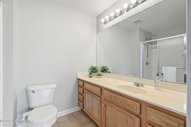 6517 Brook Bend Way 228, Louisville, KY 40229