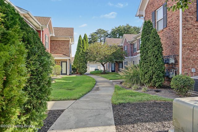 6517 Brook Bend Way 228, Louisville, KY 40229