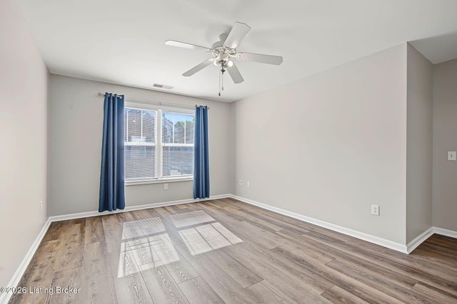 6517 Brook Bend Way 228, Louisville, KY 40229