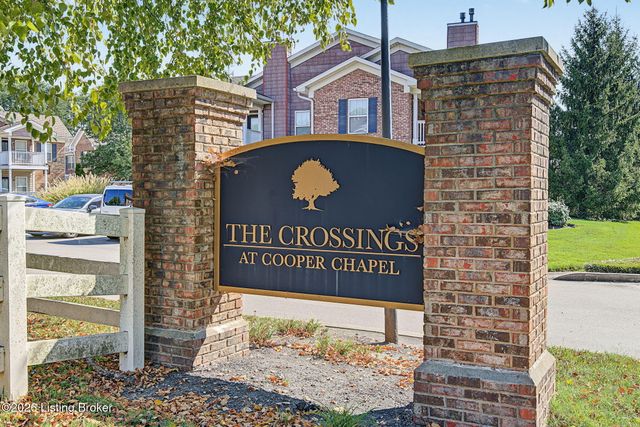 6517 Brook Bend Way 228, Louisville, KY 40229