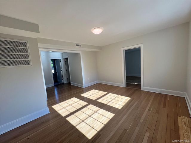 14-30 160th Street 1, Whitestone, NY 11357