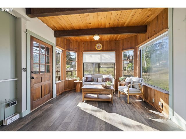 31149 CAMAS SWALE Rd, Creswell, OR 97426