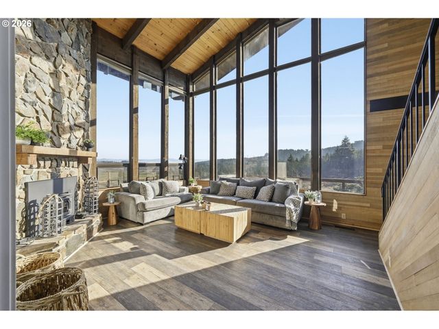 31149 CAMAS SWALE Rd, Creswell, OR 97426