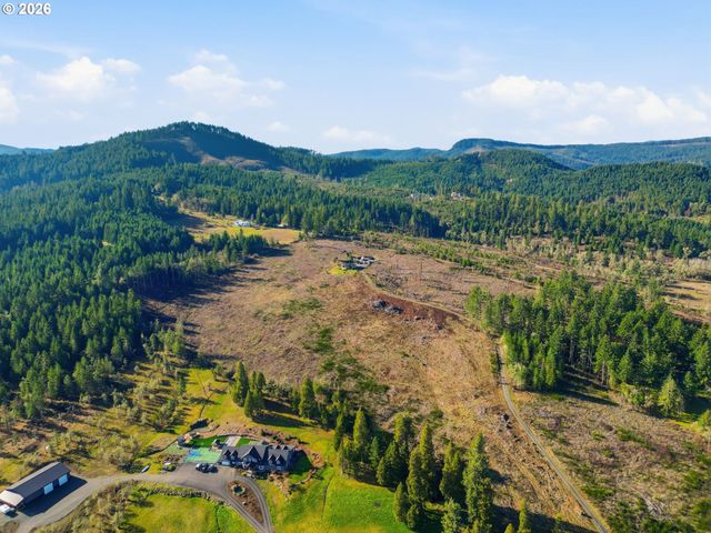 31149 CAMAS SWALE Rd, Creswell, OR 97426