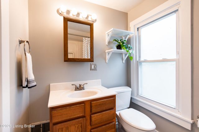 1212 Pindell Ave, Louisville, KY 40217