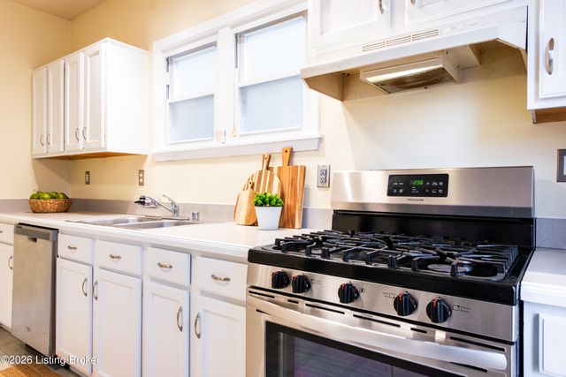 1212 Pindell Ave, Louisville, KY 40217