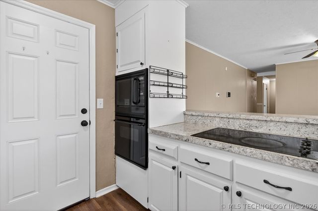 5021 Macklyn Court, Bartlesville, OK 74006