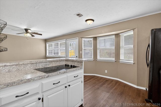 5021 Macklyn Court, Bartlesville, OK 74006