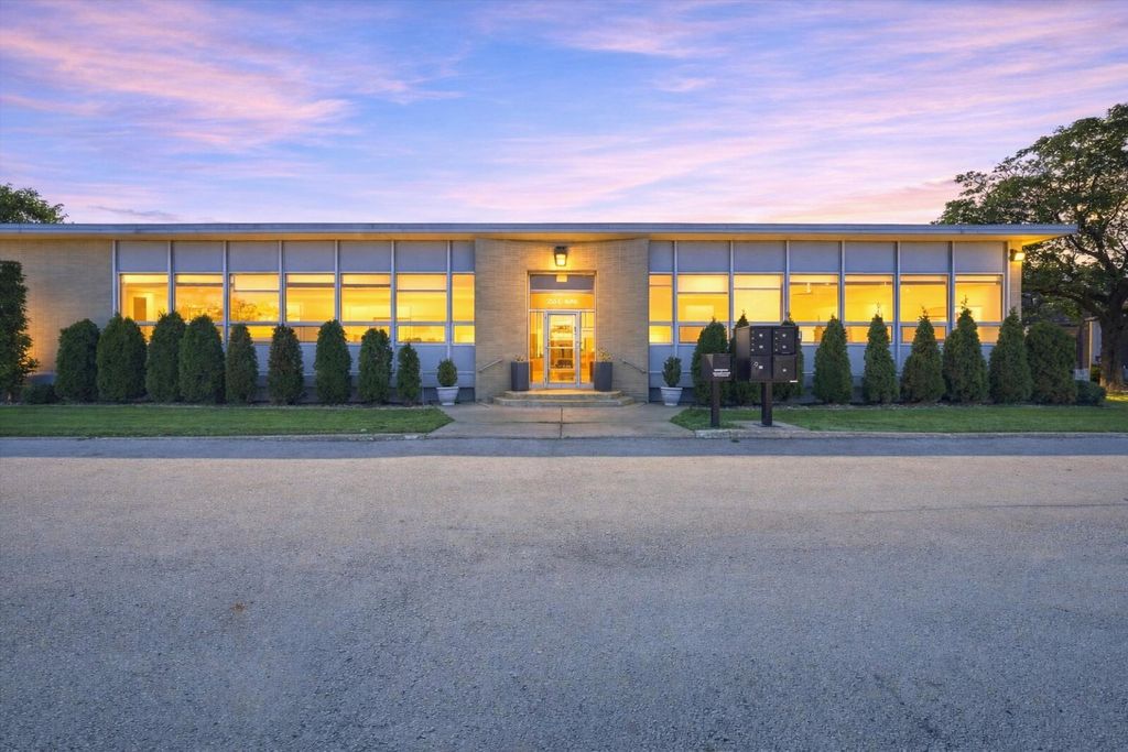 255 E 167th Street, Harvey, IL 60426 — exterior