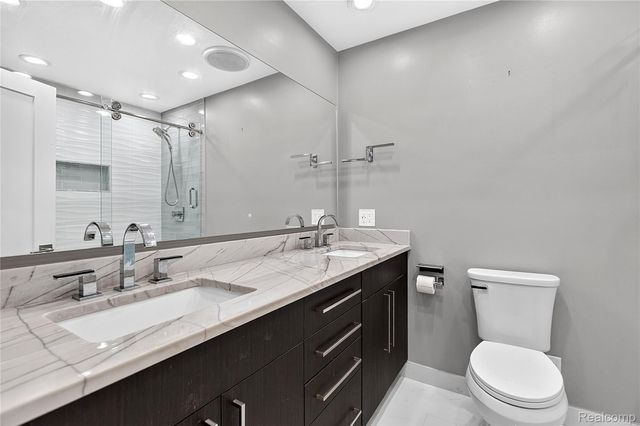 15879 Millar Road, Clinton Charter Township, MI 48036