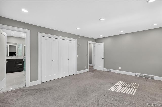 15879 Millar Road, Clinton Charter Township, MI 48036