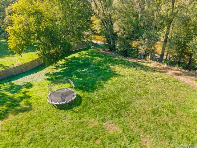 15879 Millar Road, Clinton Charter Township, MI 48036