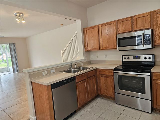 26638 CASTLEVIEW WAY, Wesley Chapel, FL 33544