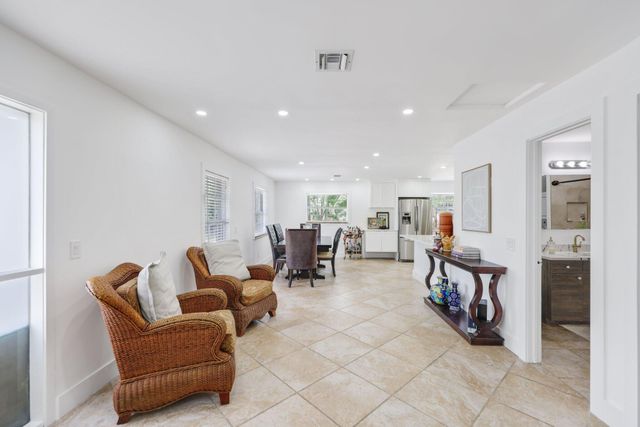 5403 3rd Road, Lake Worth, FL 33467