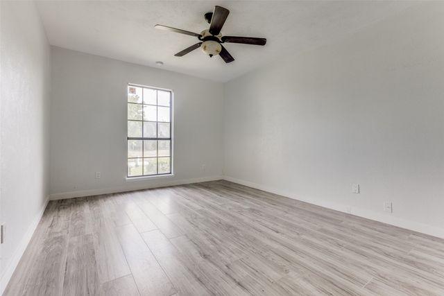 5620 Treese Street, The Colony, TX 75056