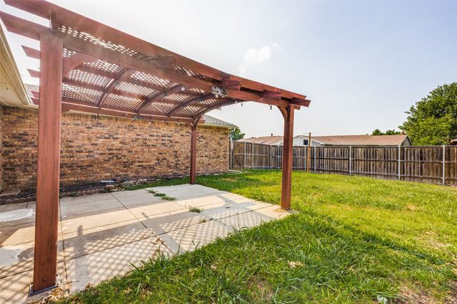 5620 Treese Street, The Colony, TX 75056