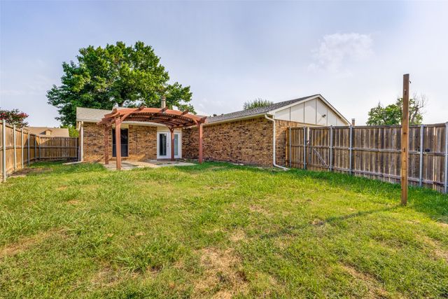 5620 Treese Street, The Colony, TX 75056