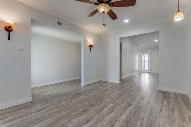 5620 Treese Street, The Colony, TX 75056