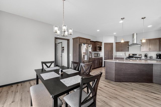 7803 Autumn Blaze Trail, Deforest, WI 53532