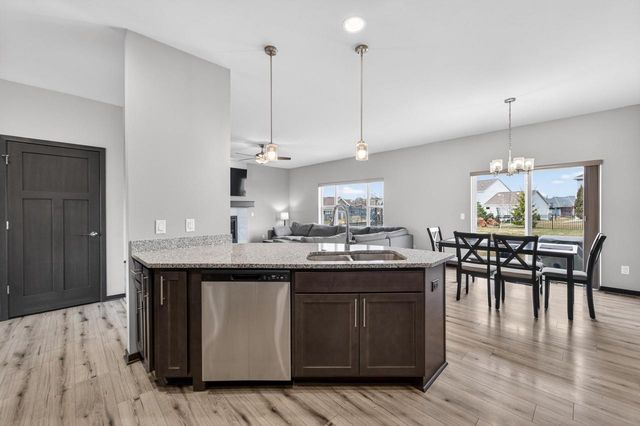 7803 Autumn Blaze Trail, Deforest, WI 53532