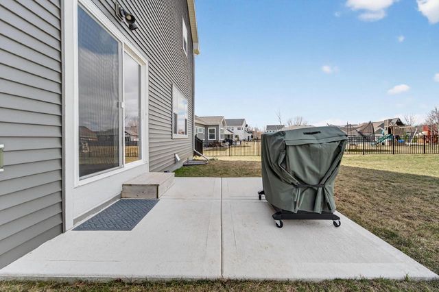 7803 Autumn Blaze Trail, Deforest, WI 53532