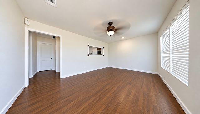 8413 White Settlement Road, White Settlement, TX 76108