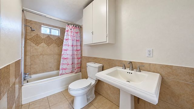 8413 White Settlement Road, White Settlement, TX 76108