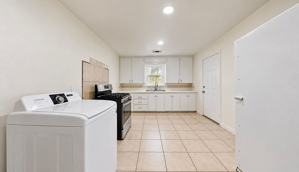 8413 White Settlement Road, White Settlement, TX 76108 — photo 4