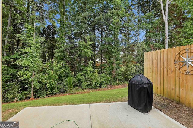 77 Portico Place, Newnan, GA 30265