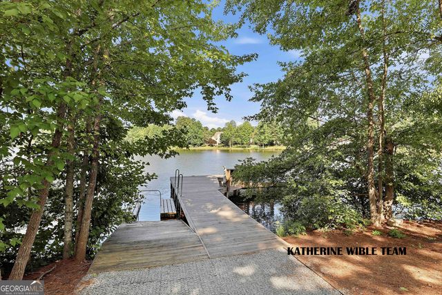 77 Portico Place, Newnan, GA 30265